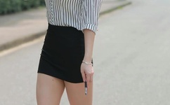 成人区精品一区二区婷婷